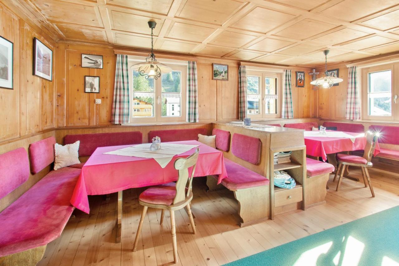 Haus Berghof Bed & Breakfast Schroecken Exterior photo